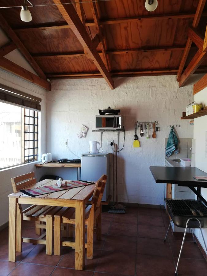 Walvis Bay Backpackers & Self-Catering Apartman Kültér fotó